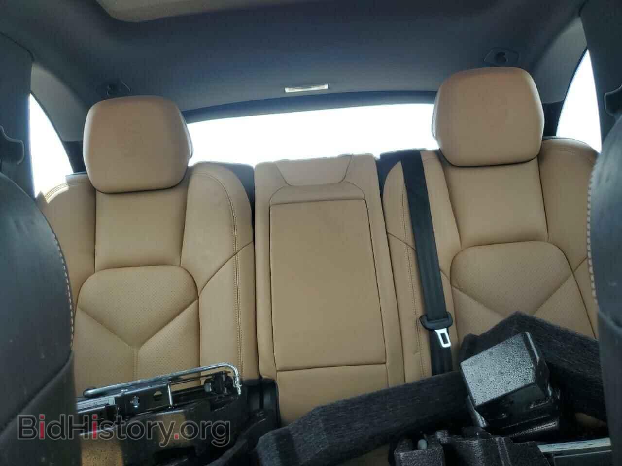 2018 PORSCHE CAYENNE - VIN: WP1AA2A27JKA02023 - Фото 10
