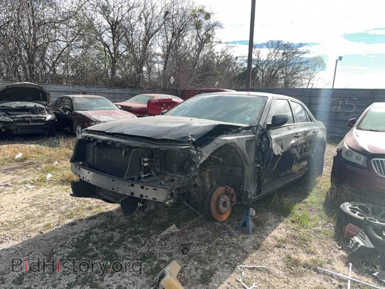 2015 CHRYSLER 300 - VIN: 2C3CCABG0FH853124 - Фото 2