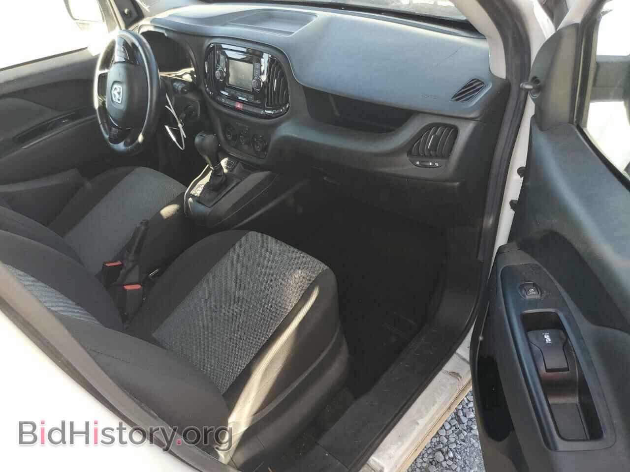 2017 RAM All Models - VIN: ZFBERFAB8H6G45475 - Photo 8