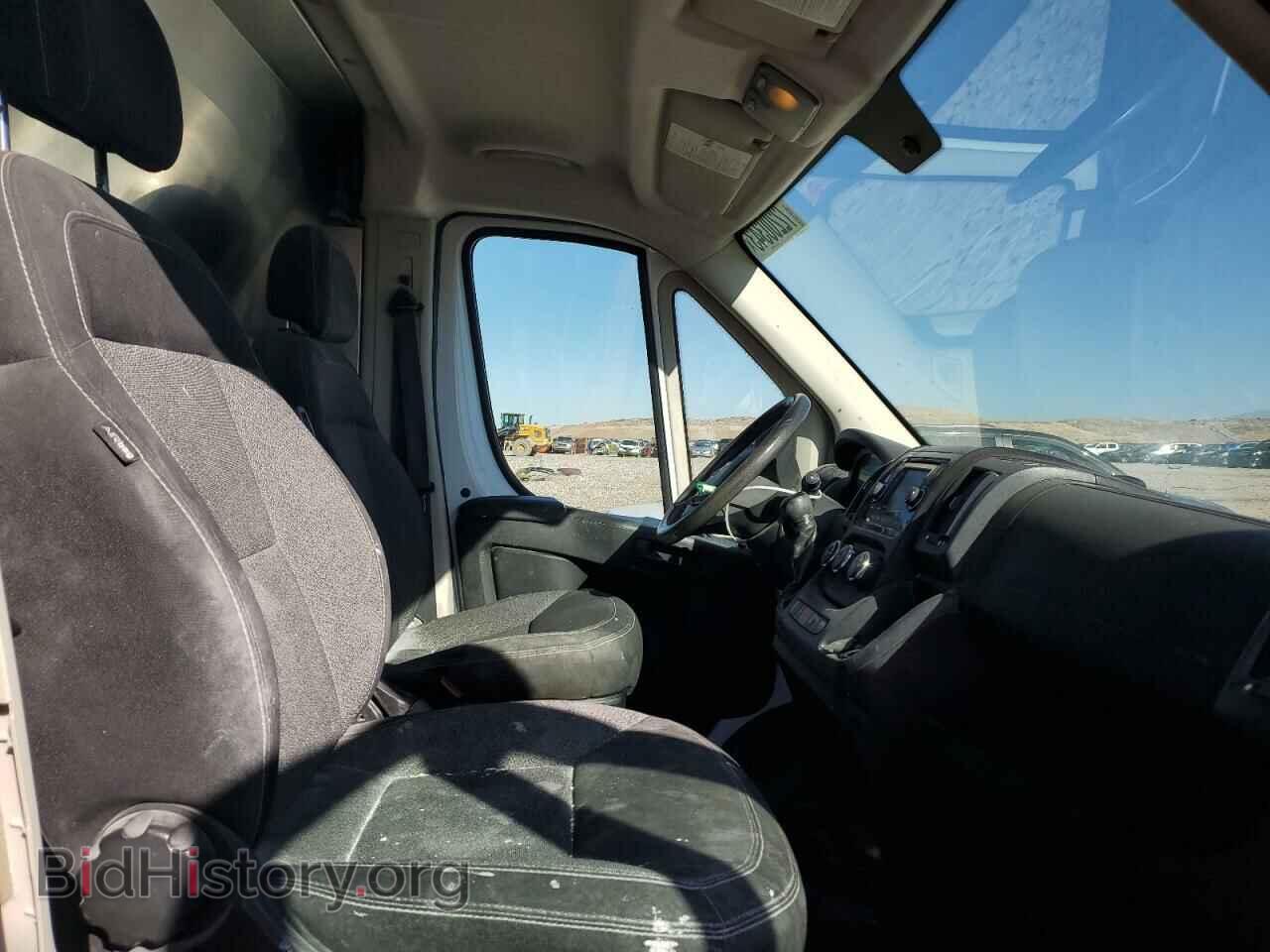 2014 RAM All Models - VIN: 3C6TRVBGXEE123255 - Photo 10