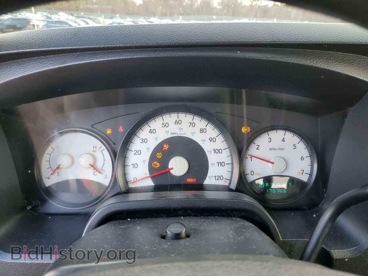 2011 DODGE DAKOTA - VIN: 1D7RW3GK2BS682827 - Фото 9