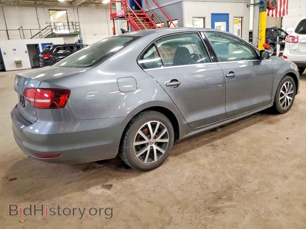 2017 VOLKSWAGEN JETTA - VIN: 3VWDB7AJ3HM264637 - Фото 3