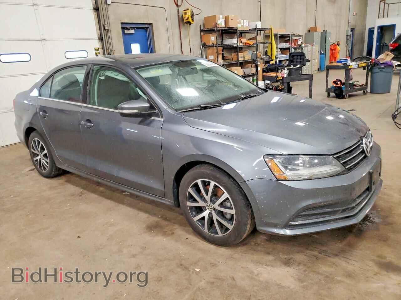 2017 VOLKSWAGEN JETTA - VIN: 3VWDB7AJ3HM264637 - Фото 4