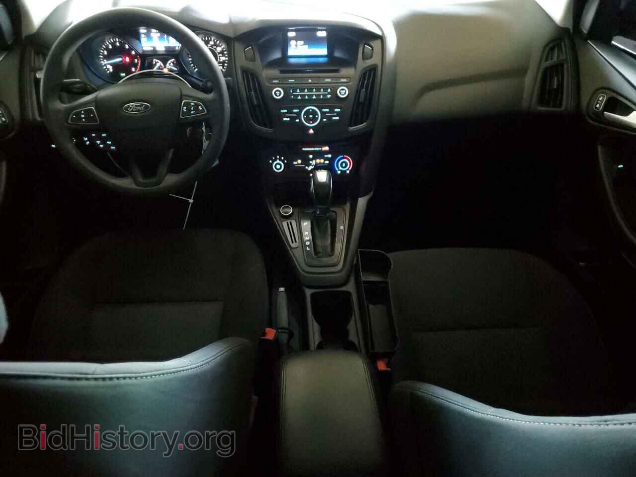 2016 FORD FOCUS - VIN: 1FADP3F2XGL395830 - Фото 8
