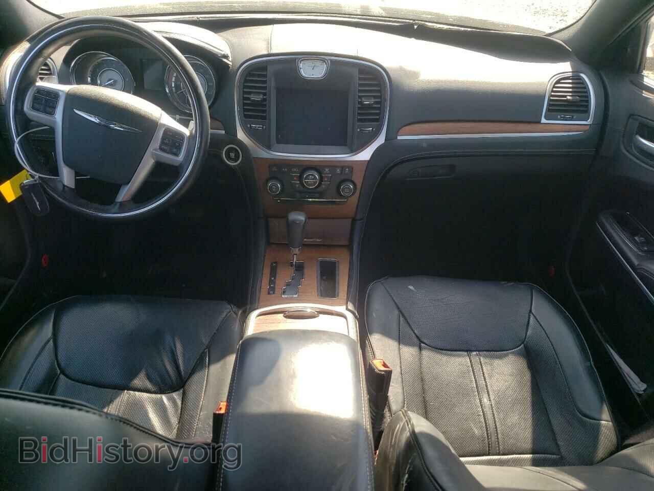 2014 CHRYSLER 300 - VIN: 2C3CCADT3EH189880 - Фото 8