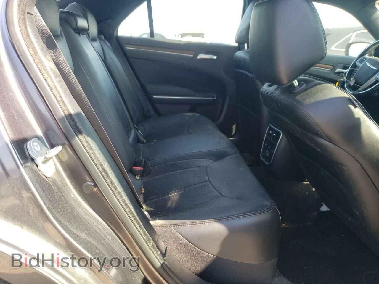 2014 CHRYSLER 300 - VIN: 2C3CCADT3EH189880 - Фото 10
