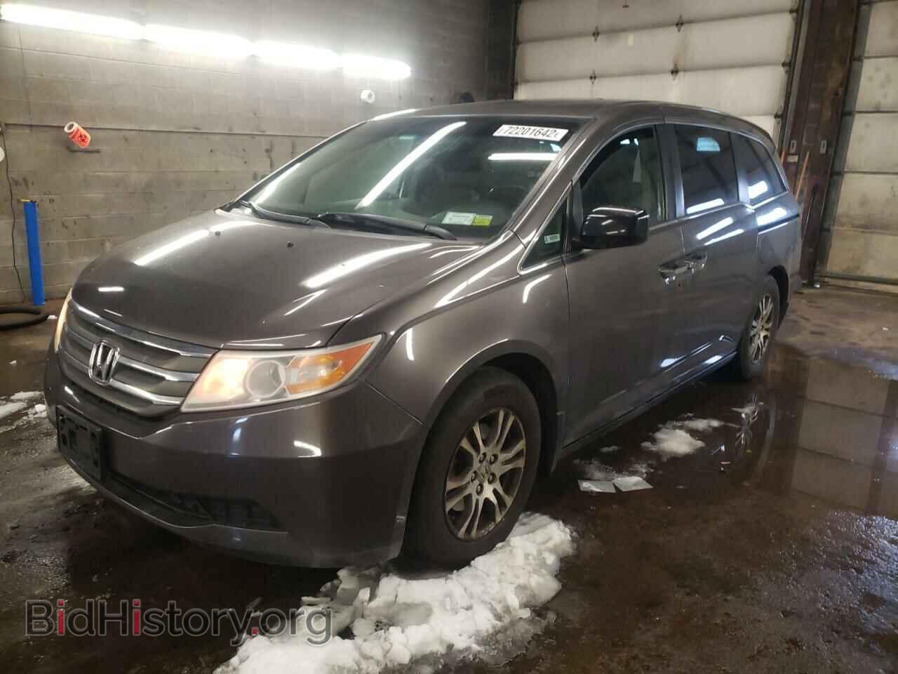 Photo 5FNRL5H65BB026635 - HONDA ODYSSEY 2011