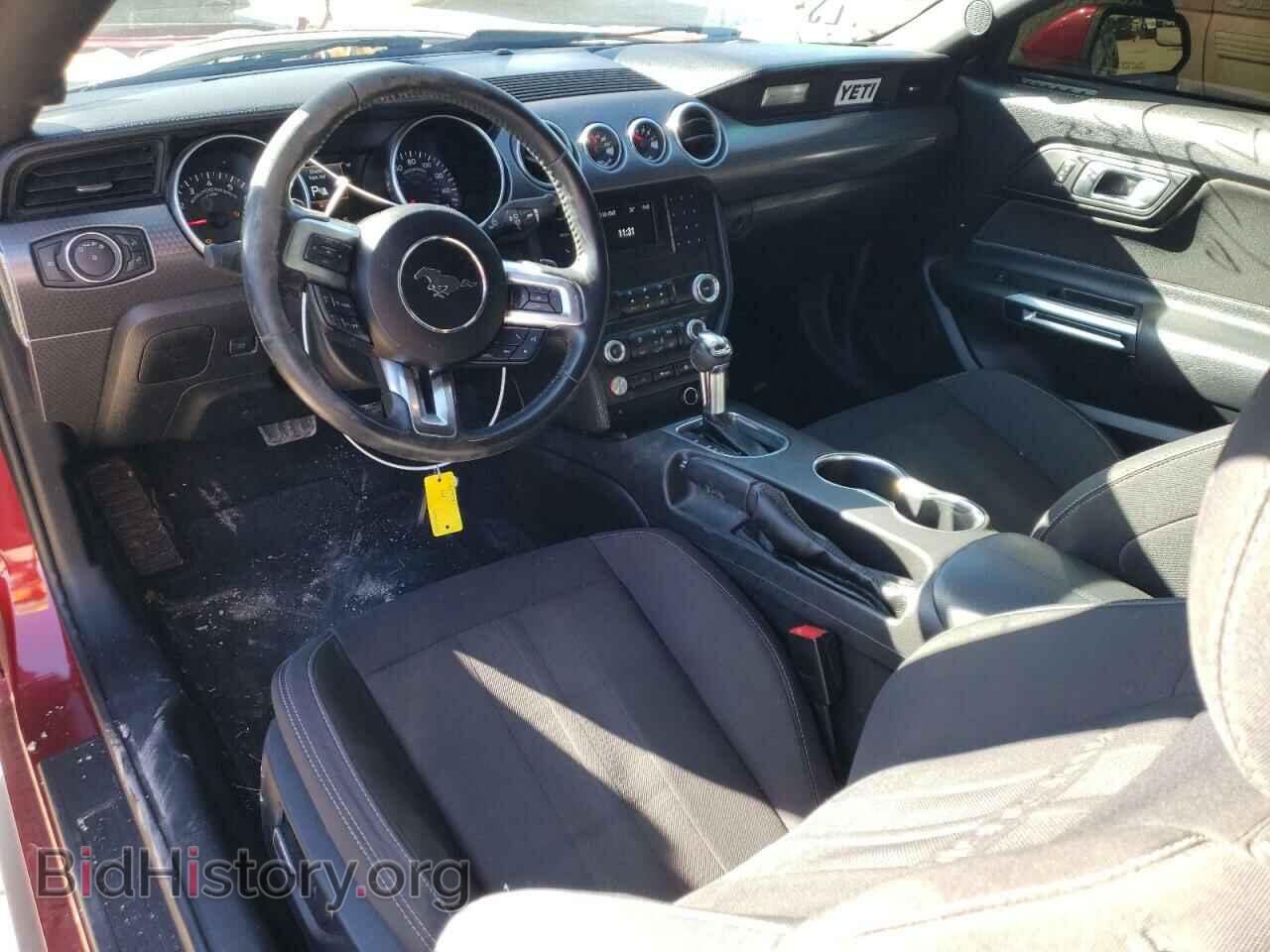 2019 FORD MUSTANG - VIN: 1FA6P8CF9K5168221 - Фото 8