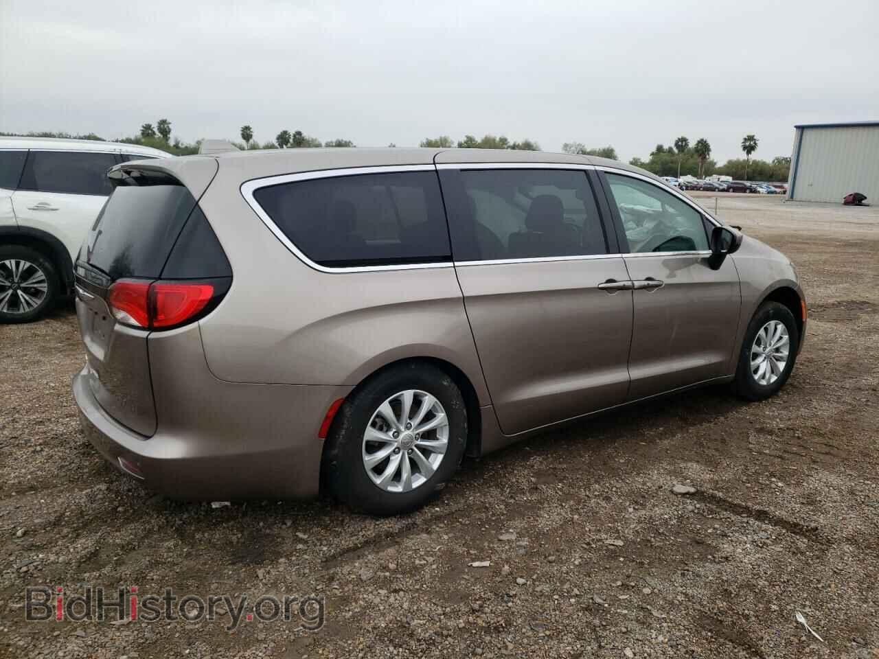2017 CHRYSLER PACIFICA - VIN: 2C4RC1DG9HR663595 - Photo 3