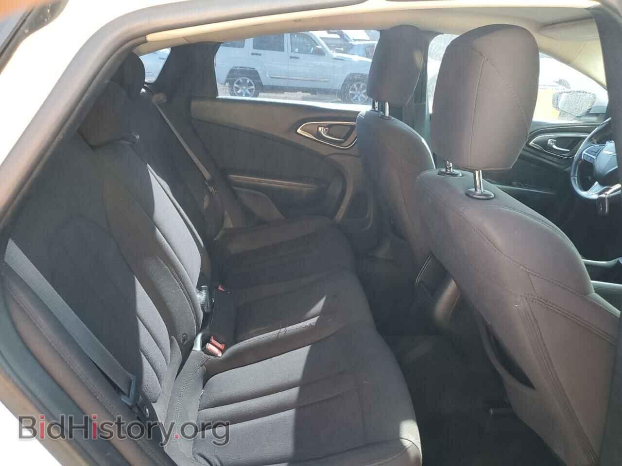 2015 CHRYSLER 200 - VIN: 1C3CCCABXFN538291 - Фото 10