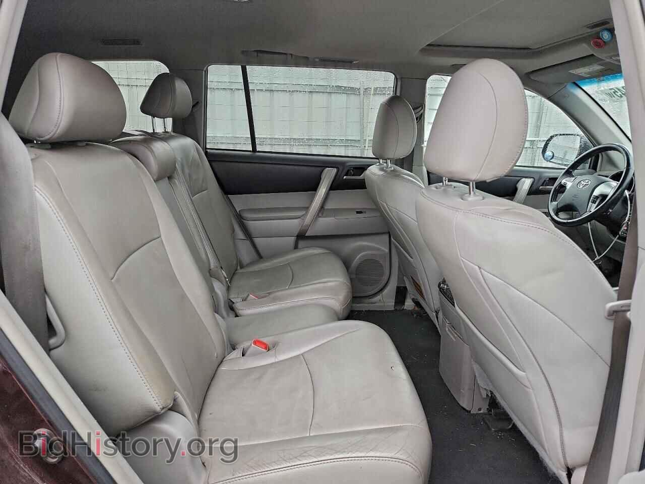 2011 TOYOTA HIGHLANDER - VIN: 5TDBK3EH2BS090366 - Фото 11