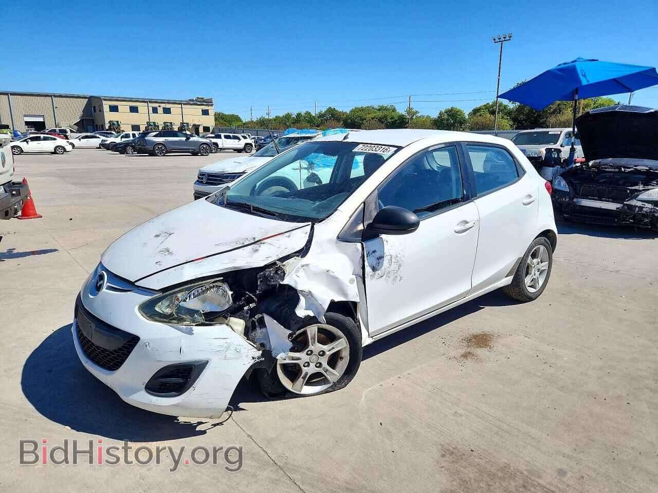 2013 Mazda 2 (VIN JM1DE1KY5D0159484) — фото 1 из 14, Copart, повреждение: передняя часть