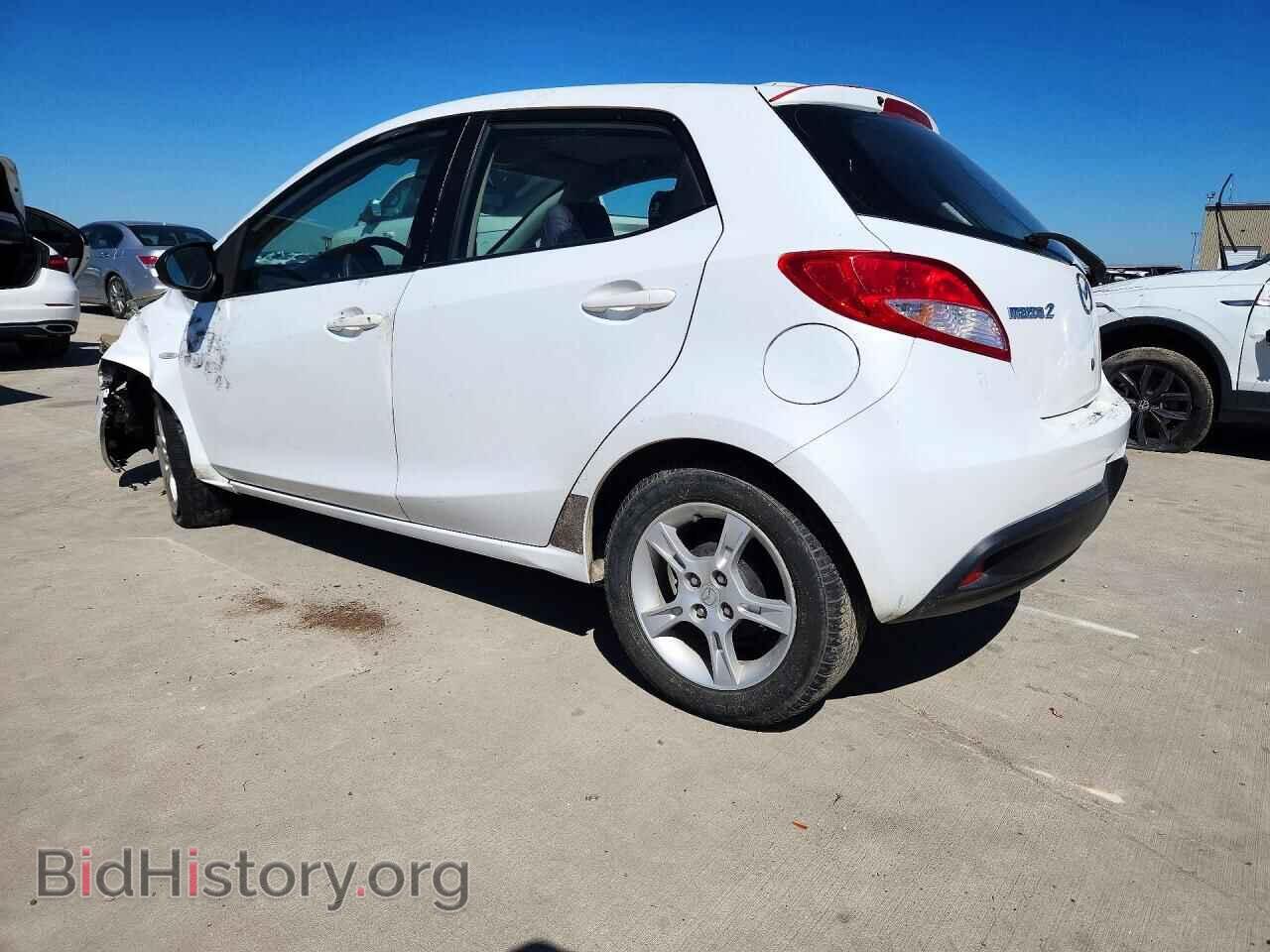 2013 Mazda 2 (VIN JM1DE1KY5D0159484) — фото 2 из 14