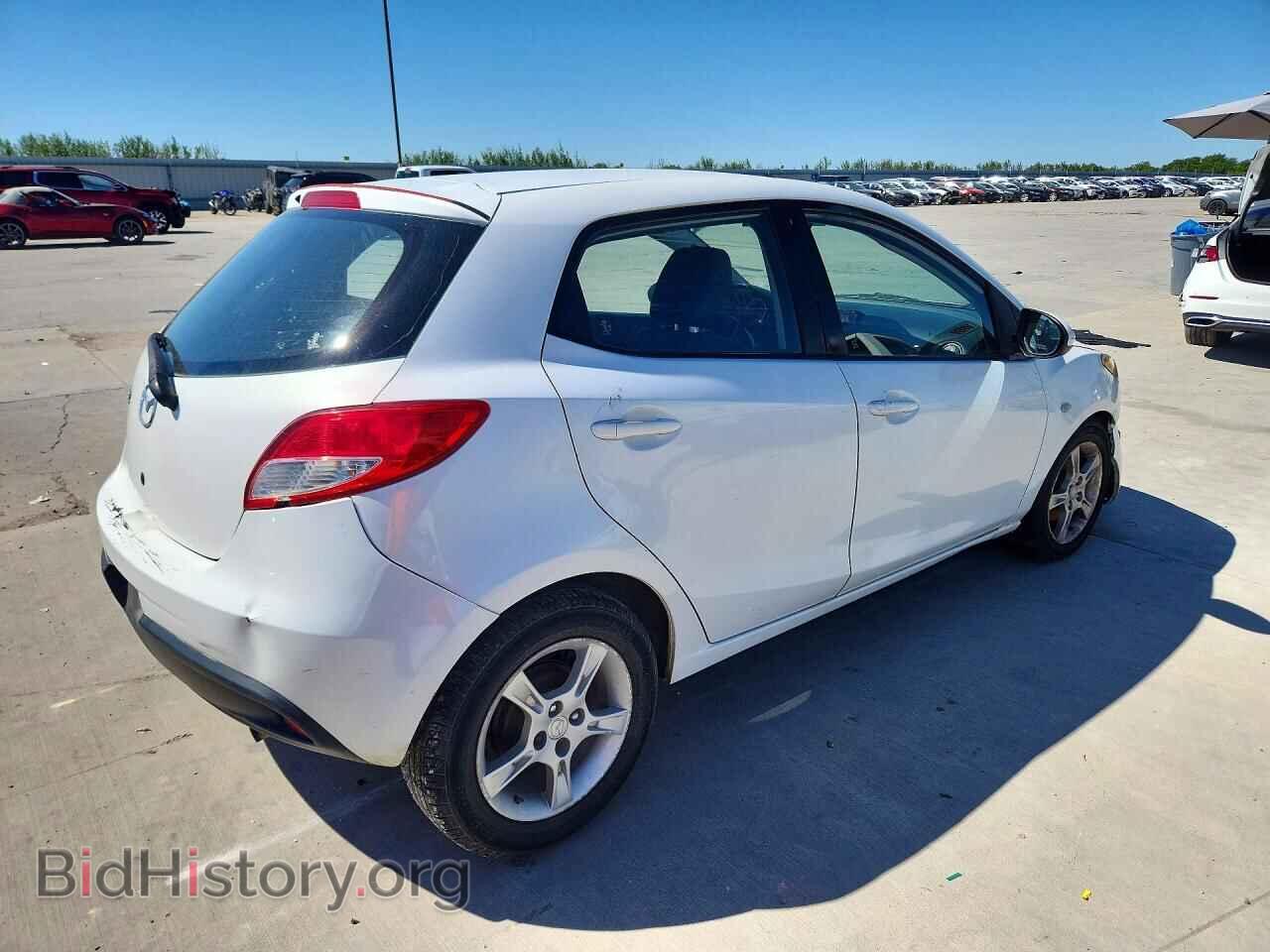 2013 Mazda 2 (VIN JM1DE1KY5D0159484) — фото 3 из 14