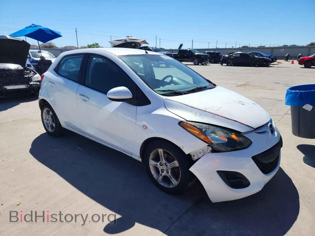 2013 Mazda 2 (VIN JM1DE1KY5D0159484) — фото 4 из 14