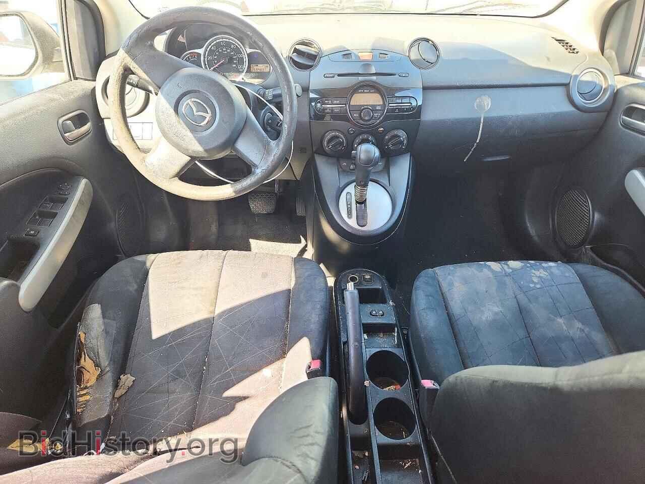 2013 Mazda 2 (VIN JM1DE1KY5D0159484) — фото 8 из 14