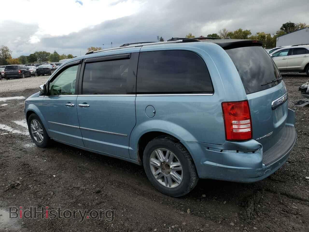 2008 CHRYSLER MINIVAN - VIN: 2A8HR64X28R645729 - Фото 2