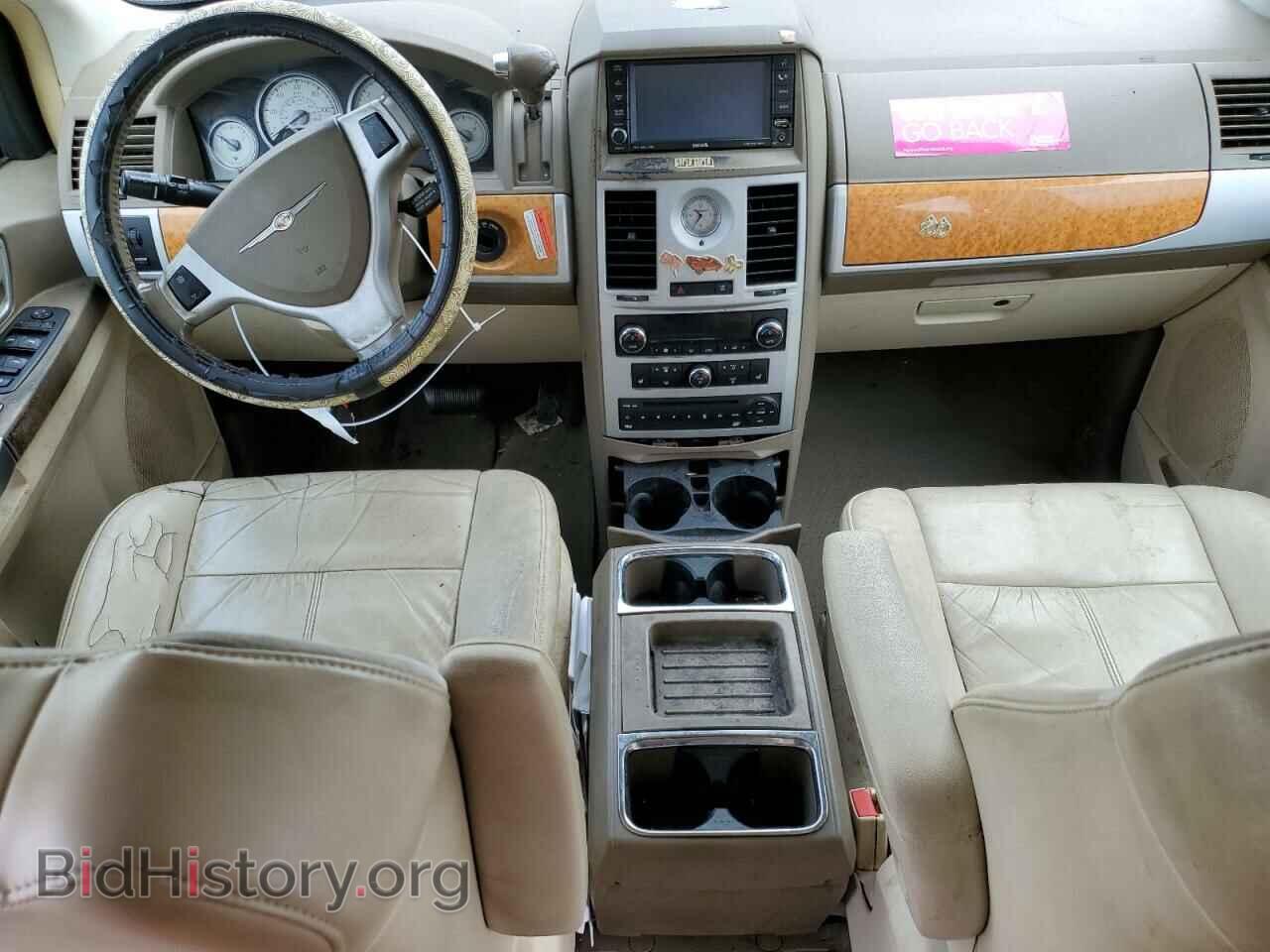 2008 CHRYSLER MINIVAN - VIN: 2A8HR64X28R645729 - Фото 8