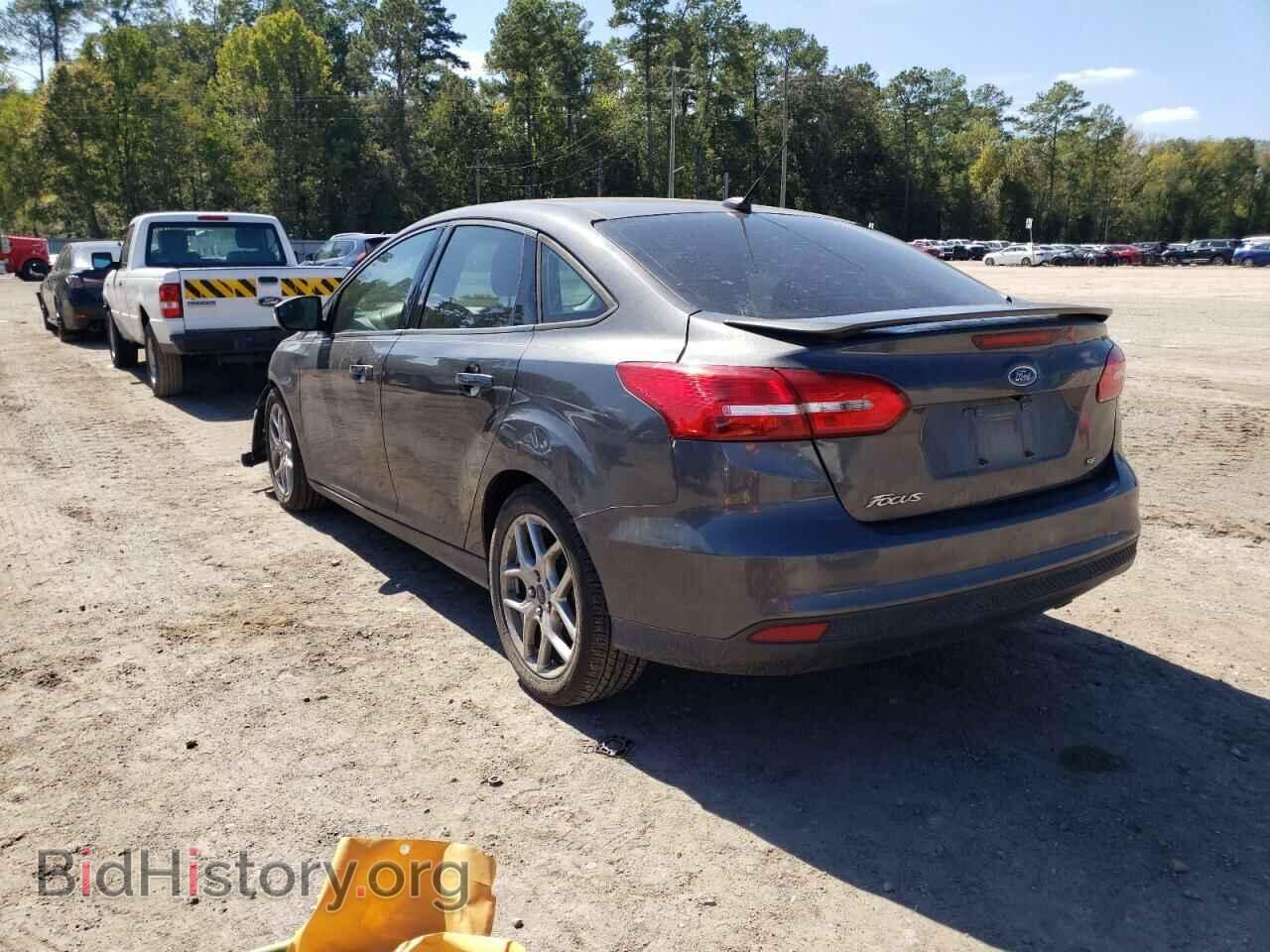 2015 FORD FOCUS - VIN: 1FADP3F28FL319375 - Photo 2