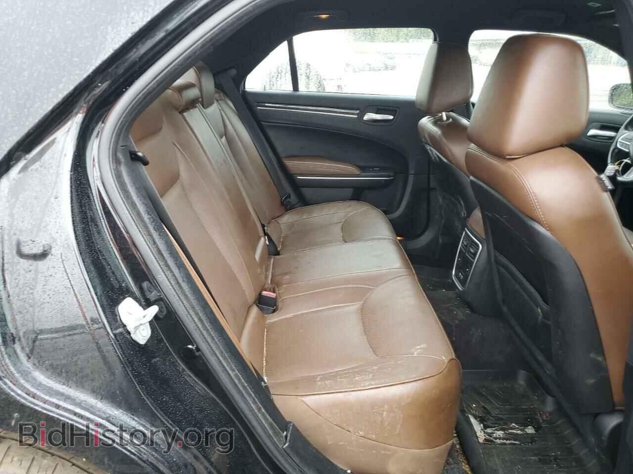 2019 CHRYSLER 300 - VIN: 2C3CCAKG0KH536955 - Фото 10