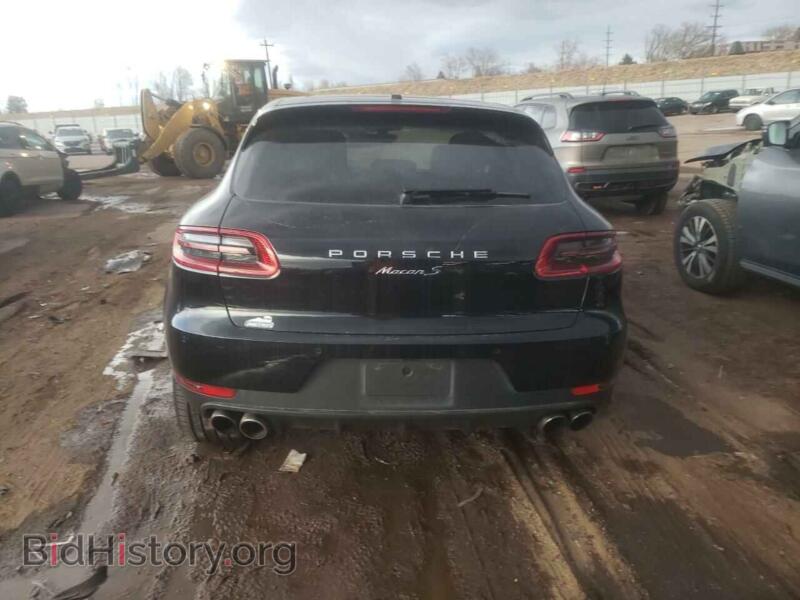 2016 Porsche MACAN (VIN WP1AB2A57GLB45113) — photo 6 of 13