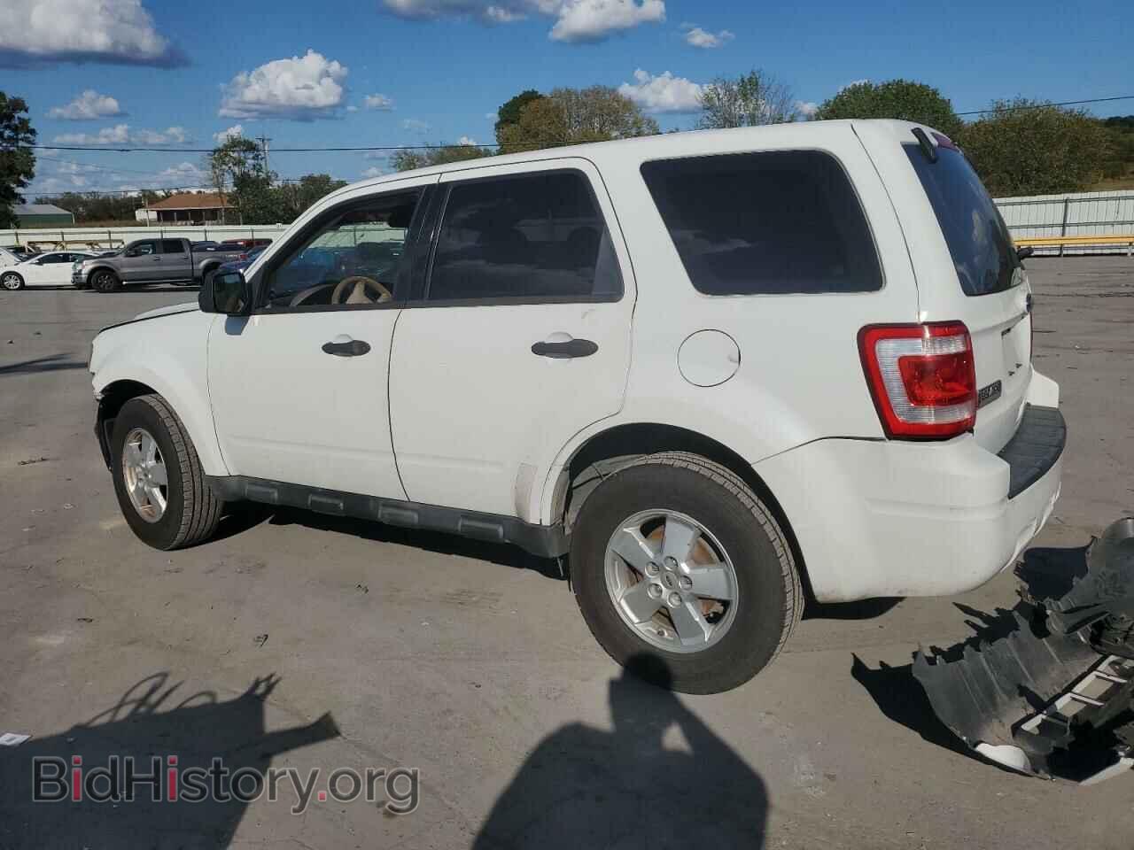 2010 FORD ESCAPE - VIN: 1FMCU0C73AKC68407 - Фото 2
