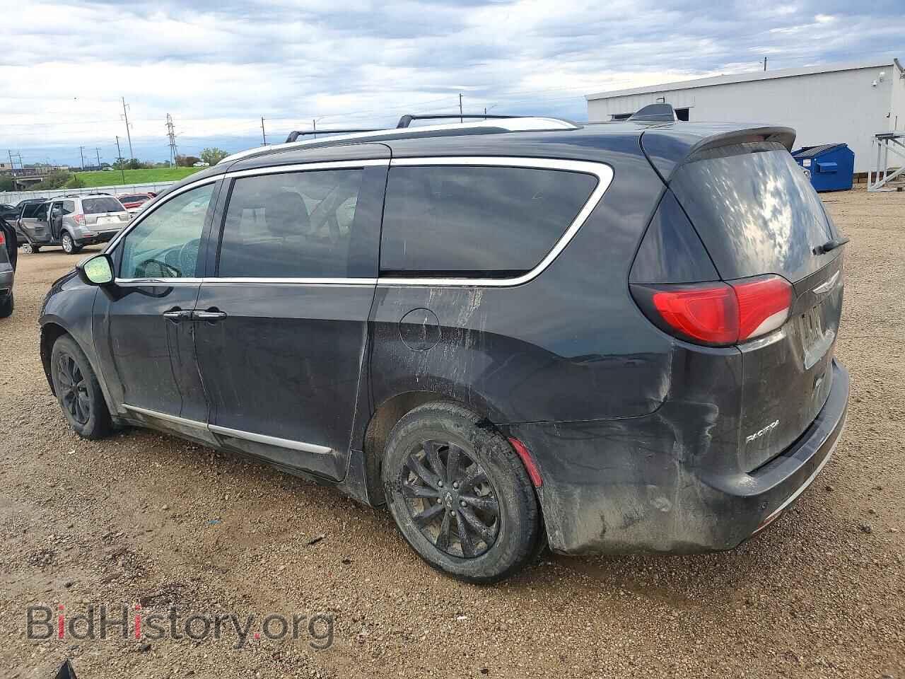 2018 CHRYSLER PACIFICA - VIN: 2C4RC1BG3JR246711 - Фото 2