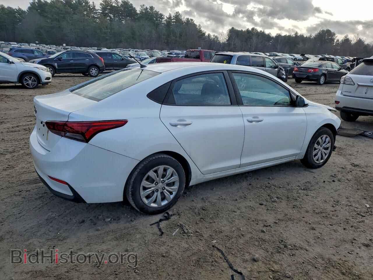 2018 HYUNDAI ACCENT - VIN: 3KPC24A35JE021300 - Фото 3