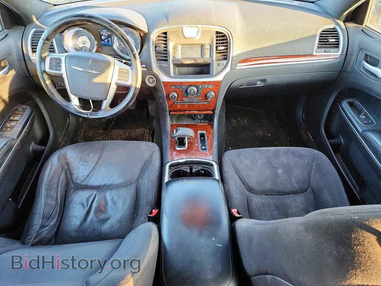2012 CHRYSLER 300 - VIN: 2C3CCAAG9CH129638 - Фото 8