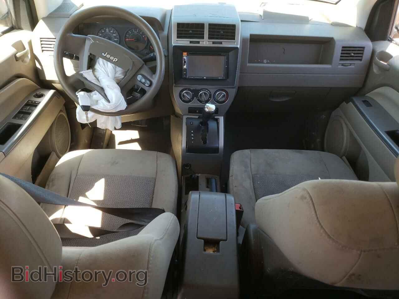 2007 JEEP COMPASS - VIN: 1J8FT47W67D100750 - Фото 8