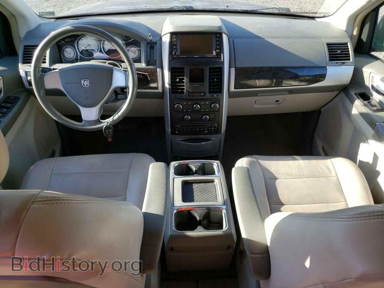 2010 DODGE CARAVAN - VIN: 2D4RN6DX5AR379817 - Фото 8