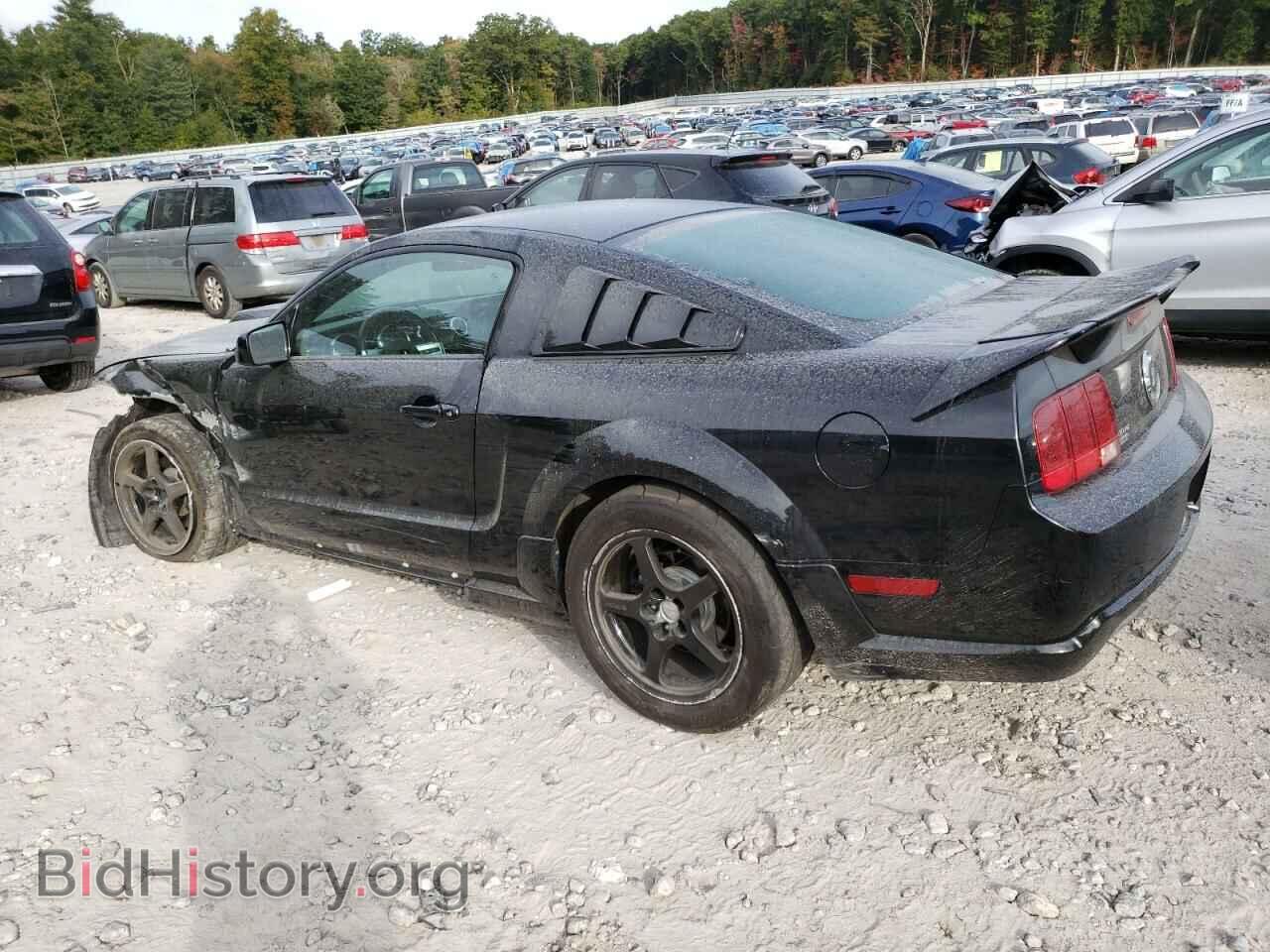2006 FORD MUSTANG - VIN: 1ZVFT82H665138945 - Фото 2