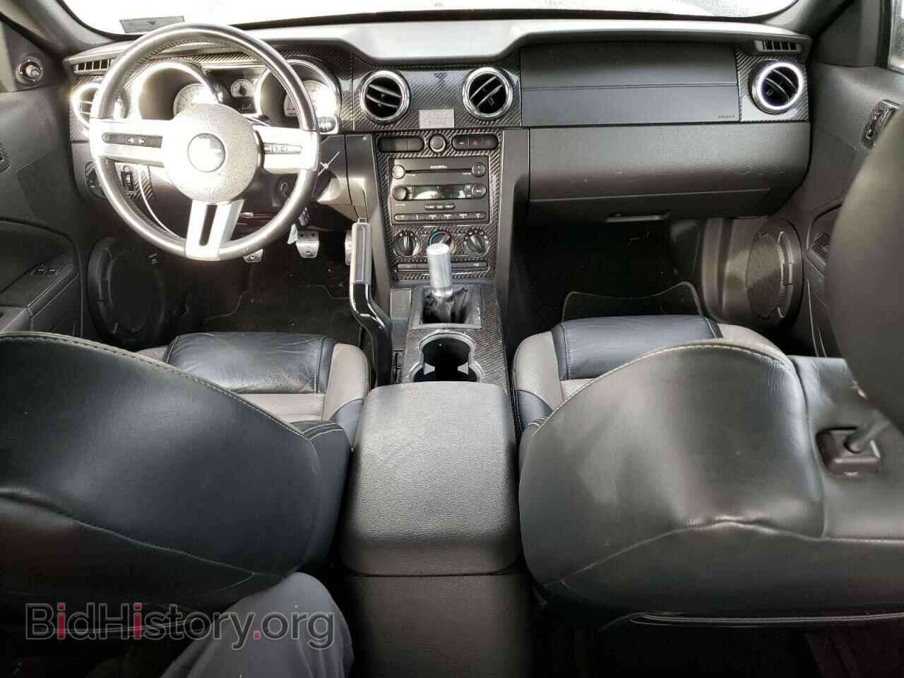 2006 FORD MUSTANG - VIN: 1ZVFT82H665138945 - Фото 8