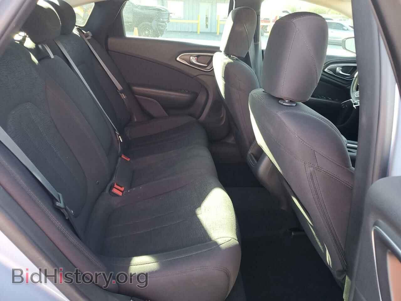 2015 CHRYSLER 200 - VIN: 1C3CCCAB3FN654187 - Фото 10