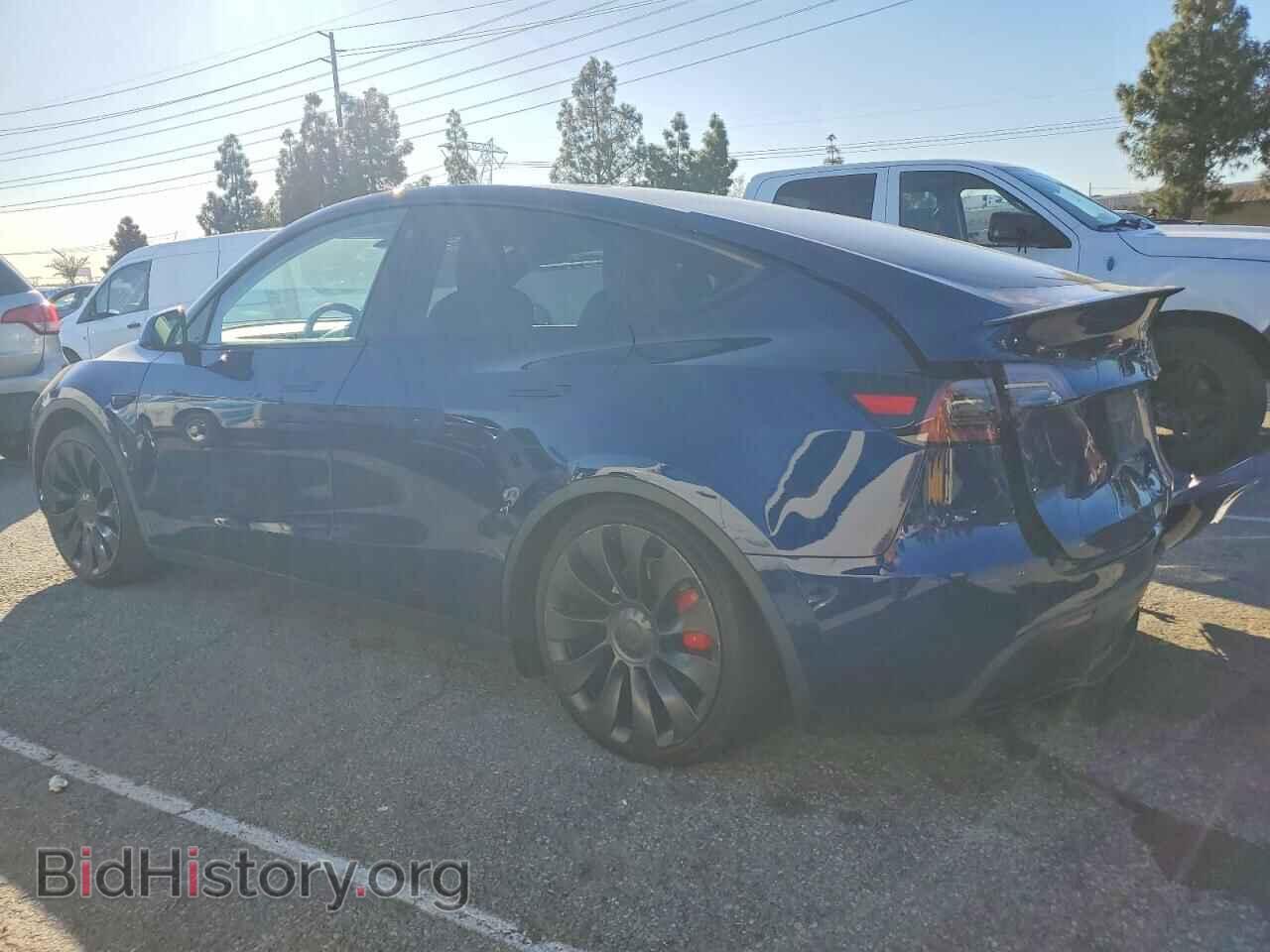 2022 TESLA MODEL Y - VIN: 7SAYGDEF8NF407062 - Фото 2