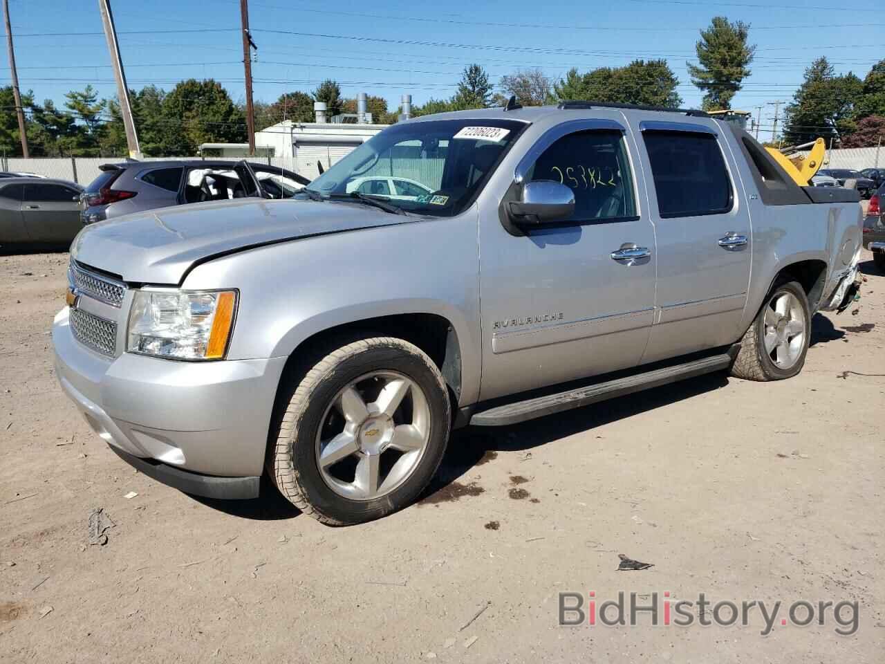 Фотография 3GNVKGE07AG118049 - CHEVROLET AVALANCHE 2010