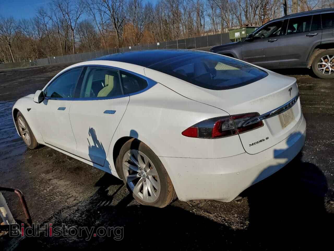 2017 TESLA MODEL S - VIN: 5YJSA1E21HF200260 - Photo 2