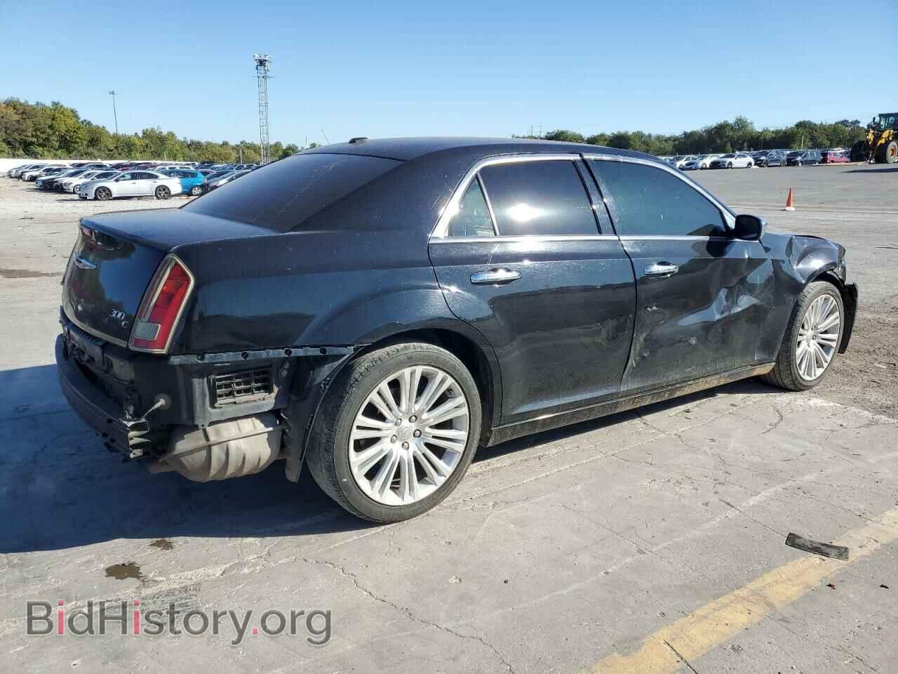 2011 CHRYSLER 300 - VIN: 2C3CA6CT4BH594050 - Фото 3