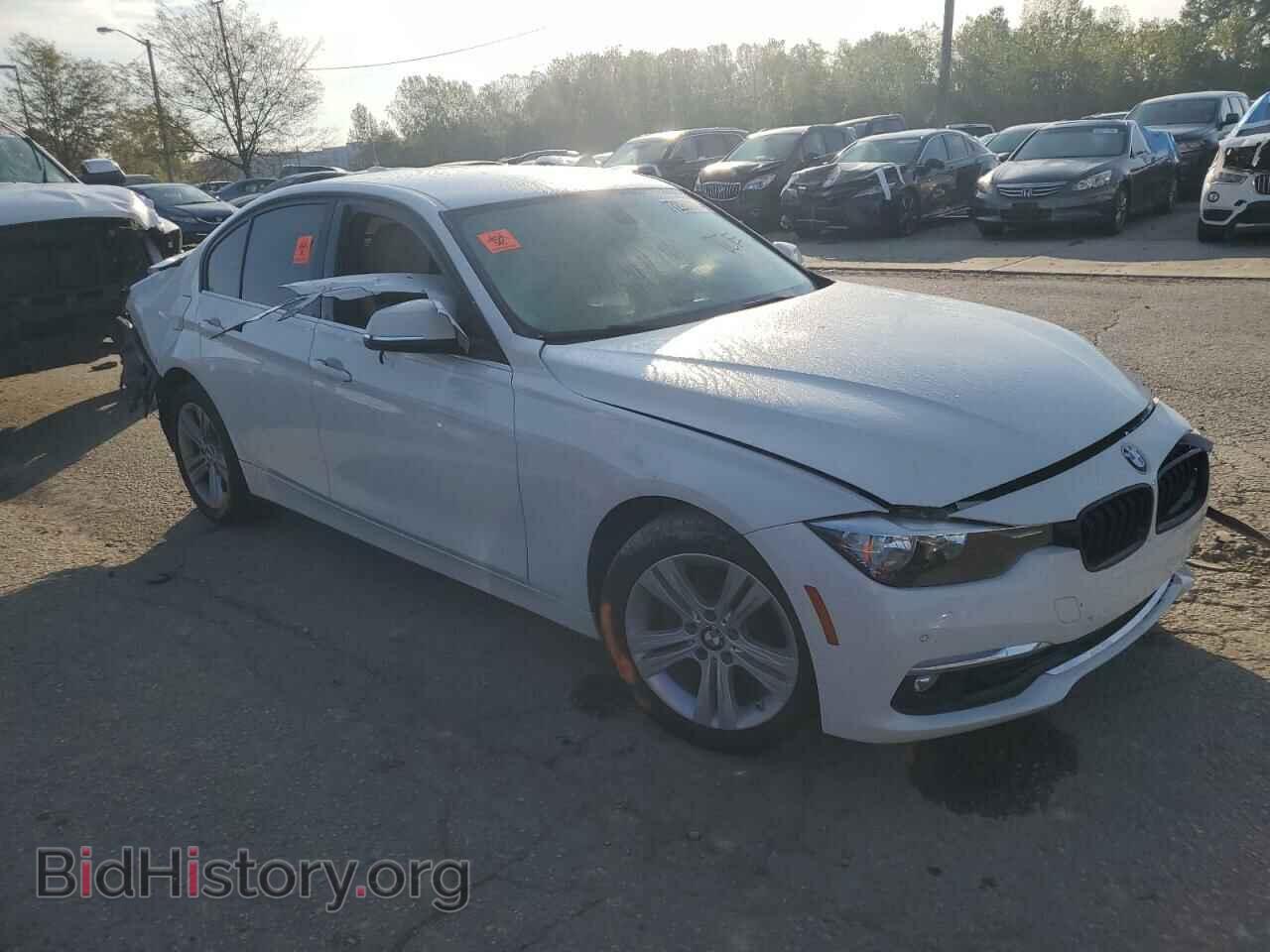 2017 BMW 3 SERIES - VIN: WBA8B9C54HK676120 - Фото 4