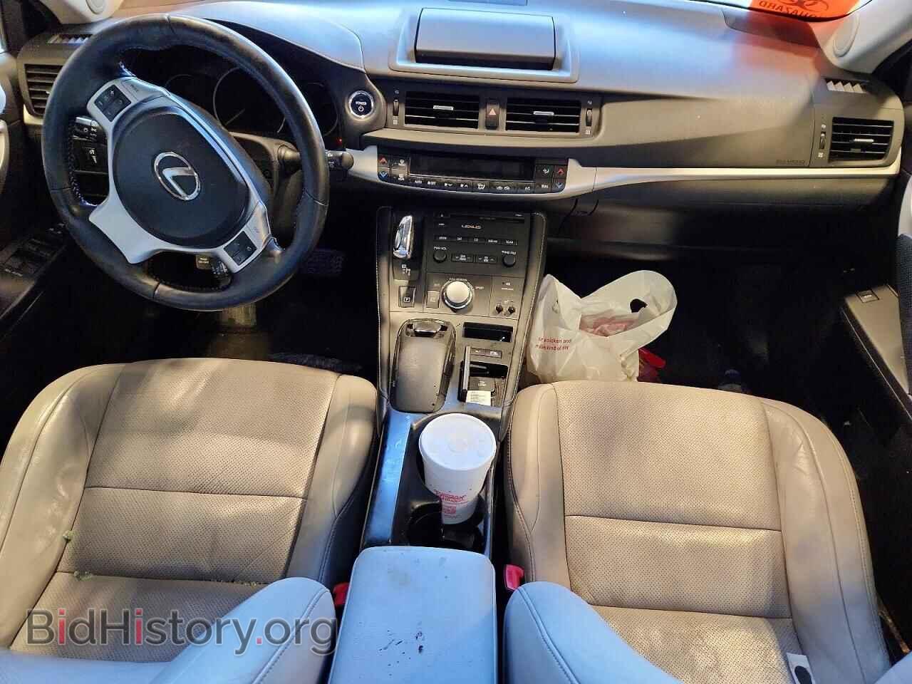 2011 LEXUS CT 200 - VIN: JTHKD5BH9B2033422 - Photo 8