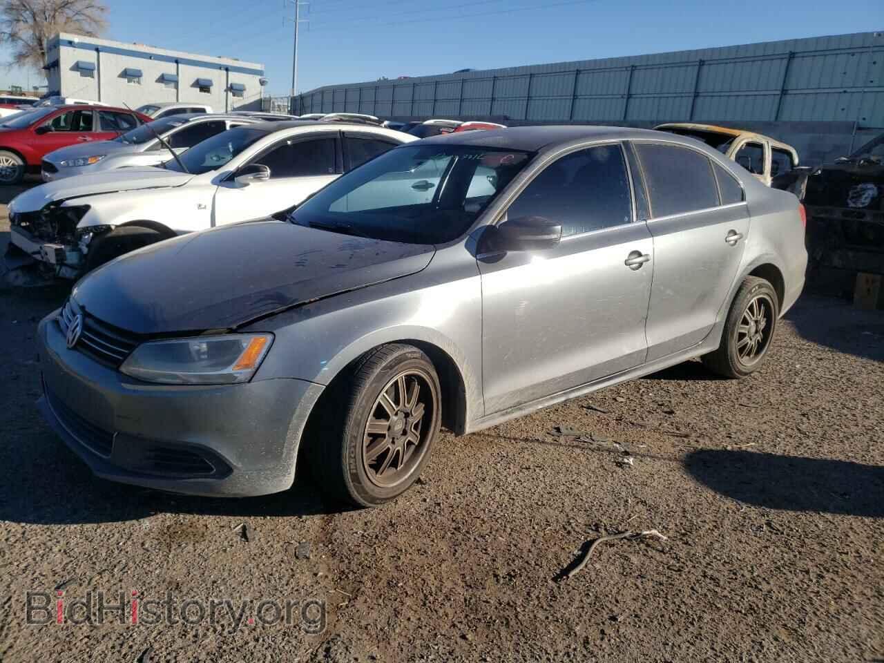Фотография 3VWDP7AJ2DM377233 - VOLKSWAGEN JETTA 2013