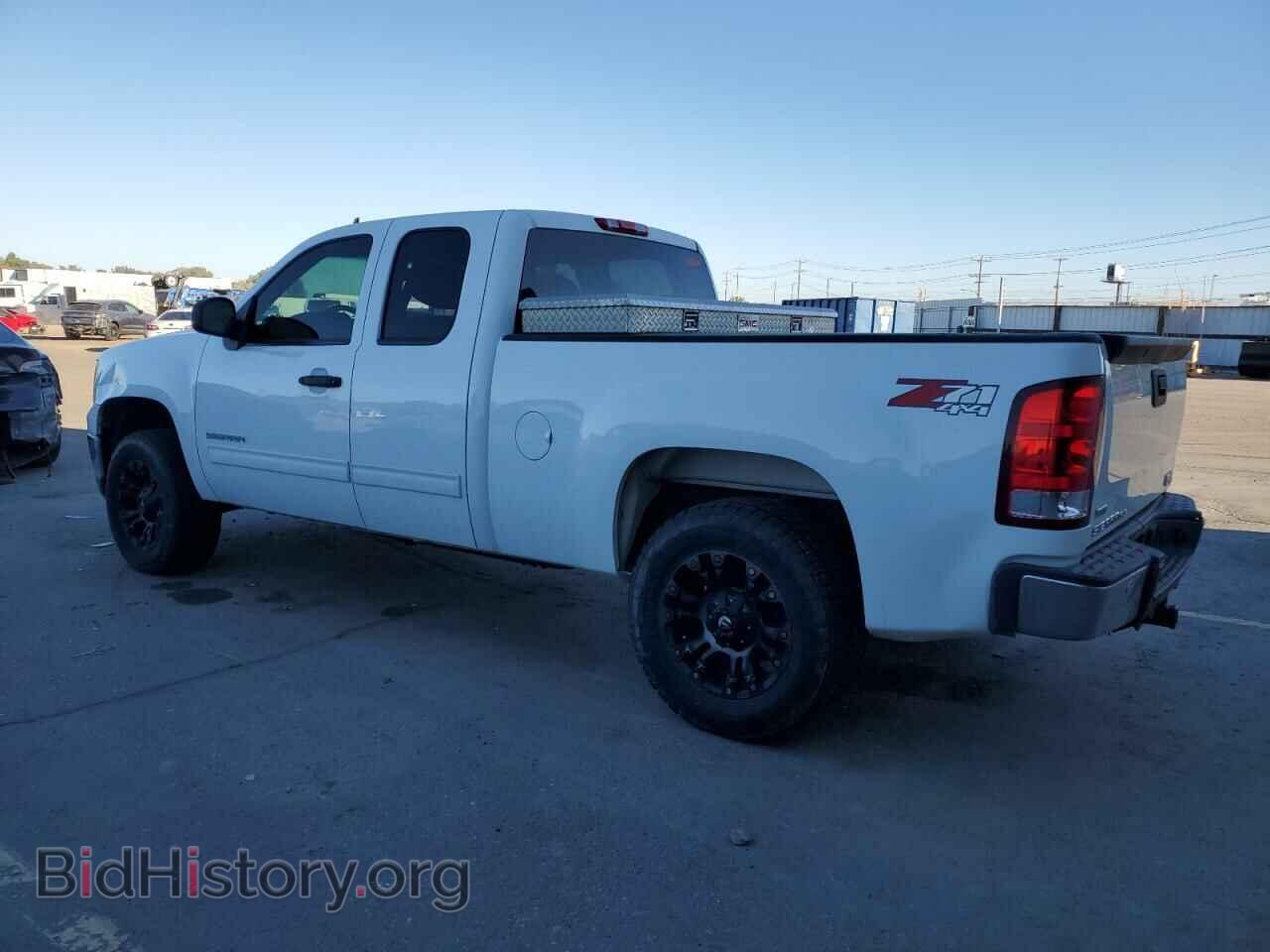 2012 GMC SIERRA - VIN: 1GTR2VE78CZ120892 - Фото 2