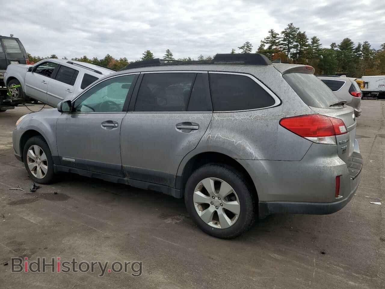 2011 SUBARU OUTBACK - VIN: 4S4BRBJC7B3405496 - Фото 2