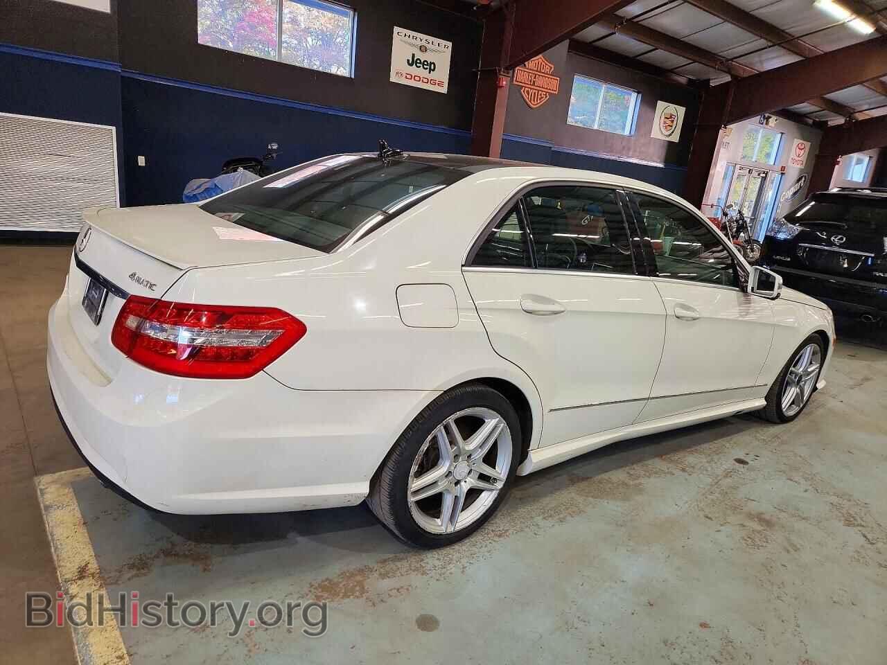 2011 MERCEDES-BENZ E-CLASS - VIN: WDDHF8HB4BA385426 - Photo 3