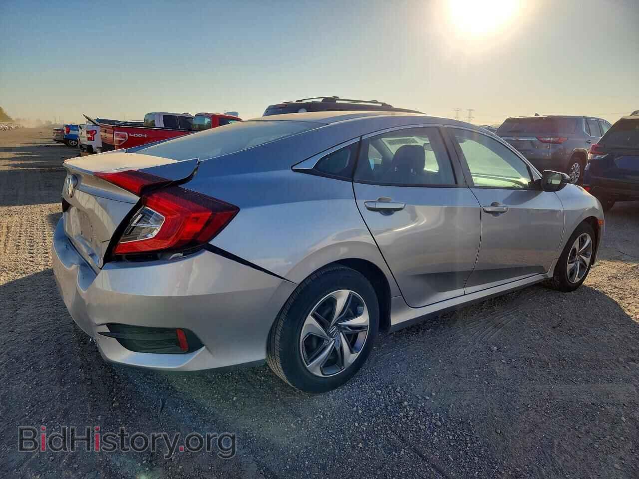 2017 Honda CIVIC (VIN 2HGFC2F66KH560100) — photo 3 of 12