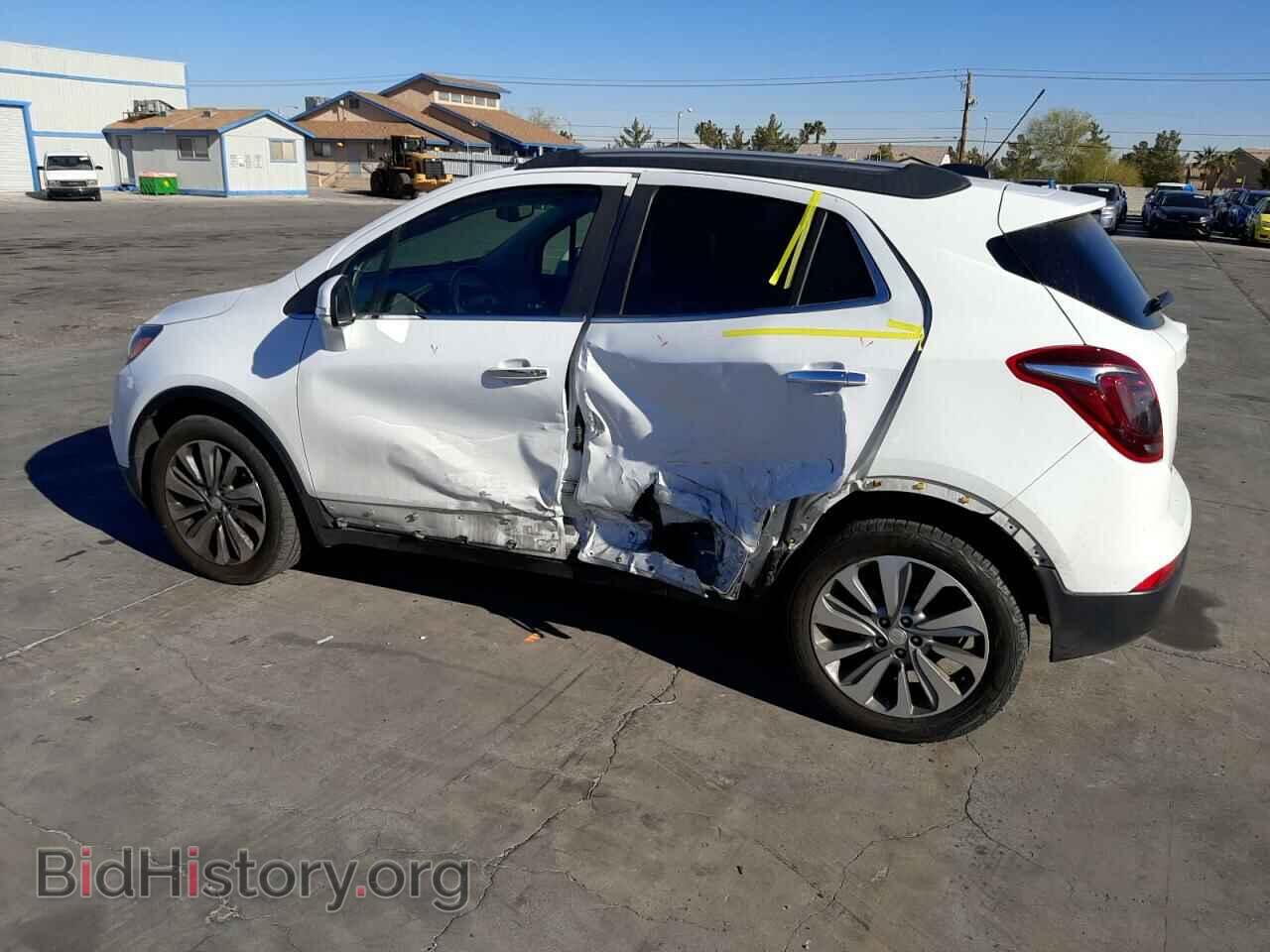 2018 BUICK ENCORE - VIN: KL4CJASB7JB621010 - Photo 2