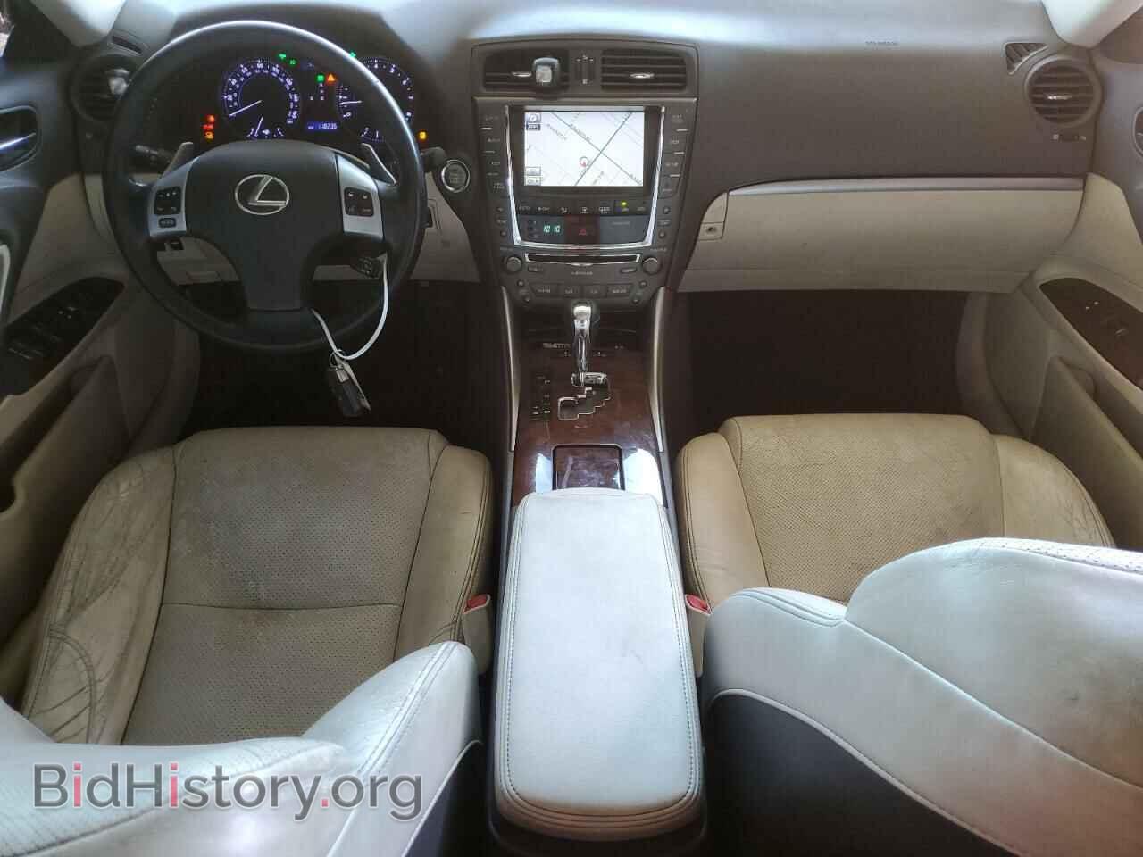 2011 LEXUS IS - VIN: JTHBF5C20B5135467 - Photo 8