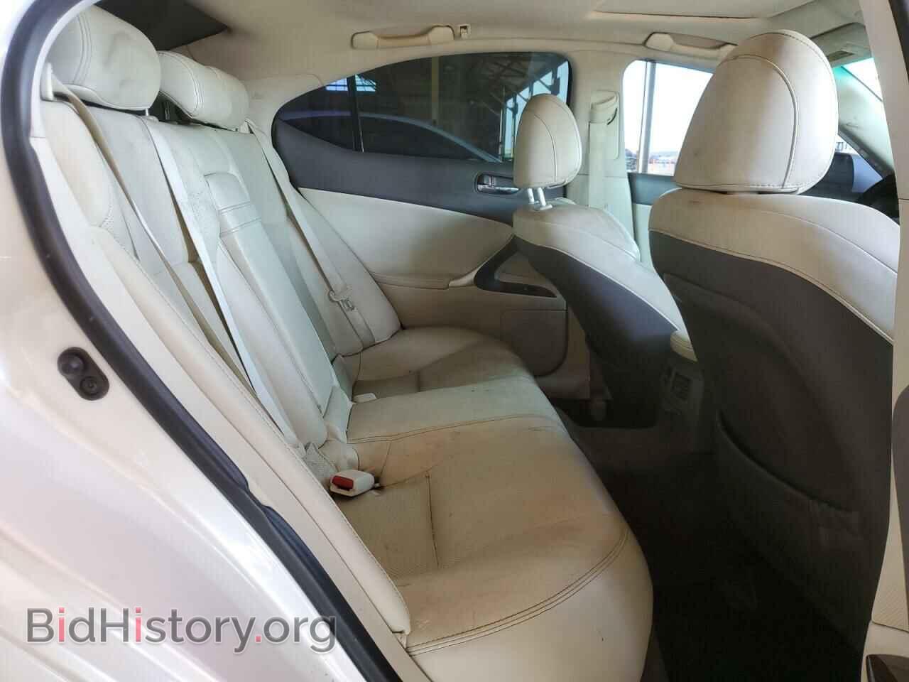 2011 LEXUS IS - VIN: JTHBF5C20B5135467 - Photo 10
