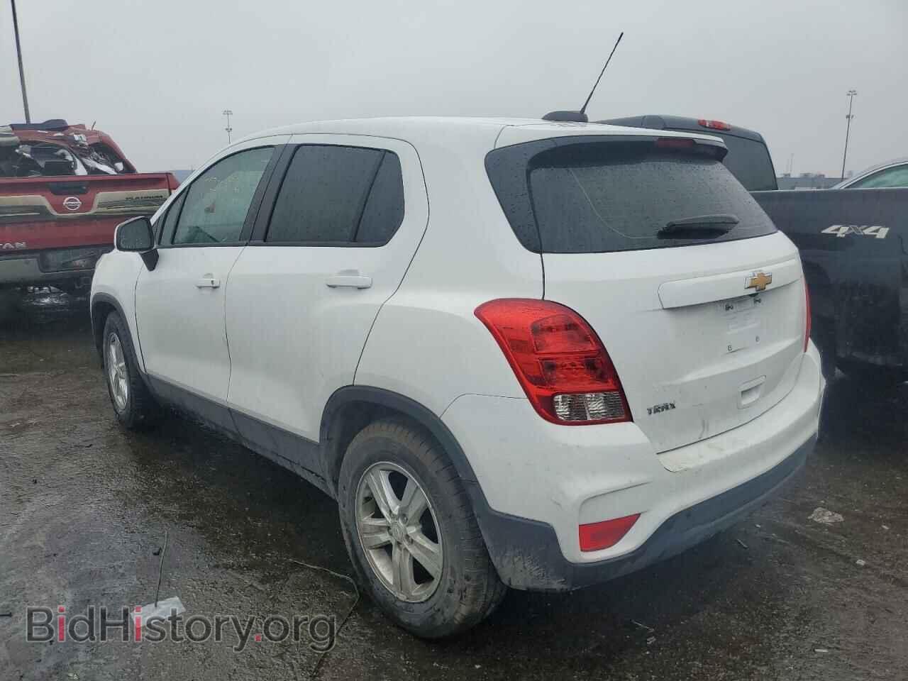 2019 CHEVROLET TRAX - VIN: 3GNCJKSB5KL398050 - Фото 2