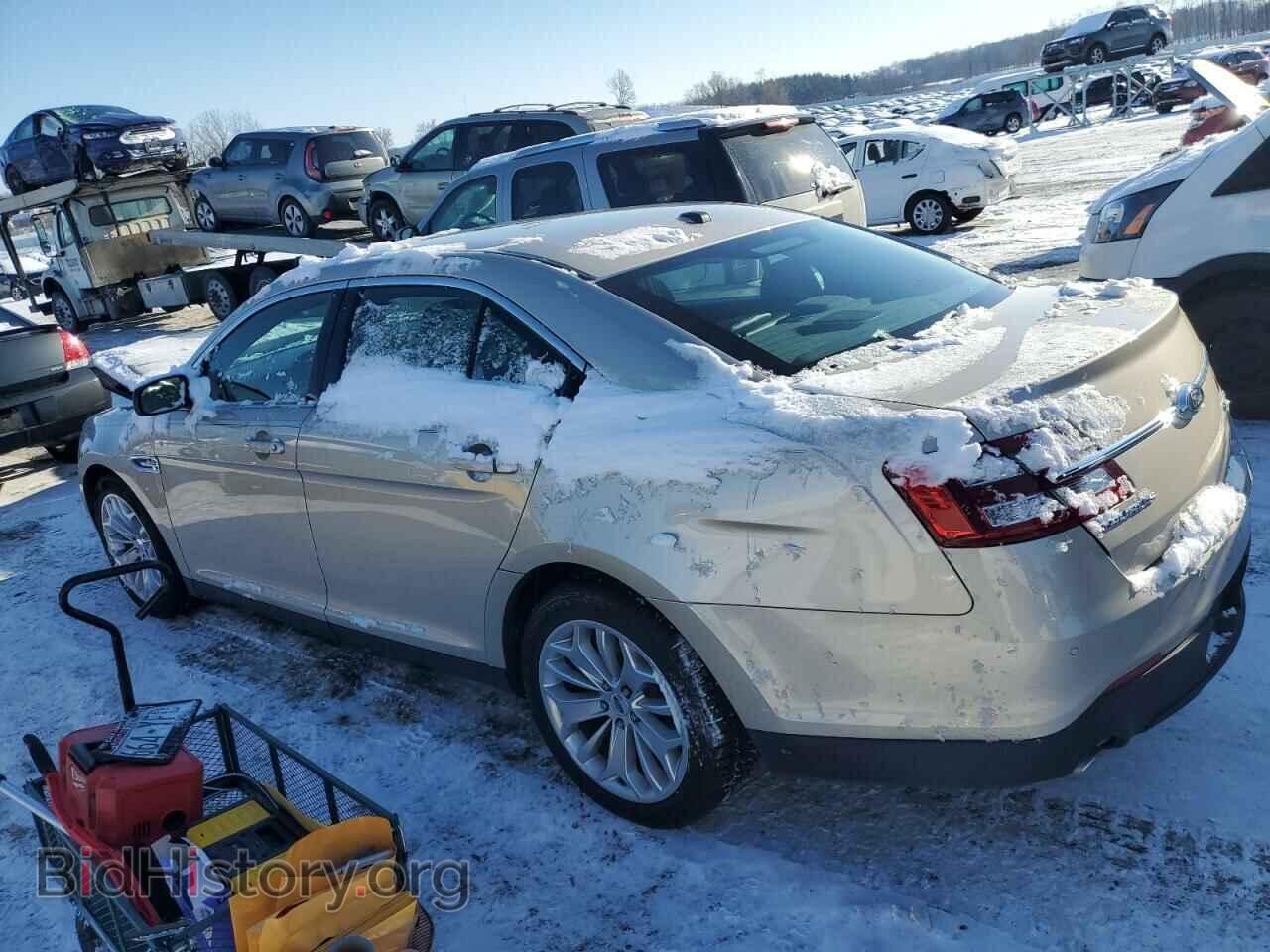 2018 FORD TAURUS - VIN: 1FAHP2F84JG124956 - Фото 2